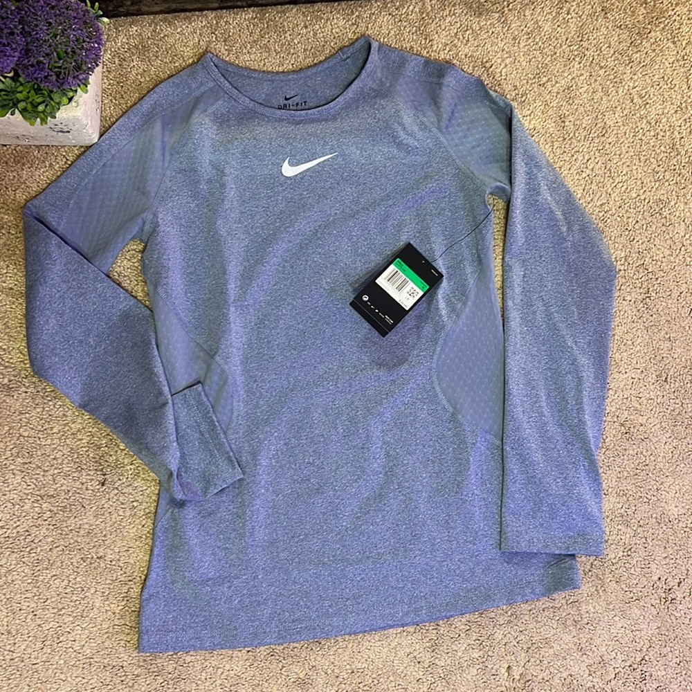 Xl Nike dri-fit top